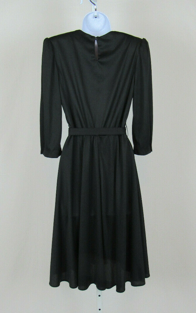 VTG 1960s WHIRLAWAY FROCKS BLACK DRESS & BELT SIZE 6P WHITE COLLAR POLY
