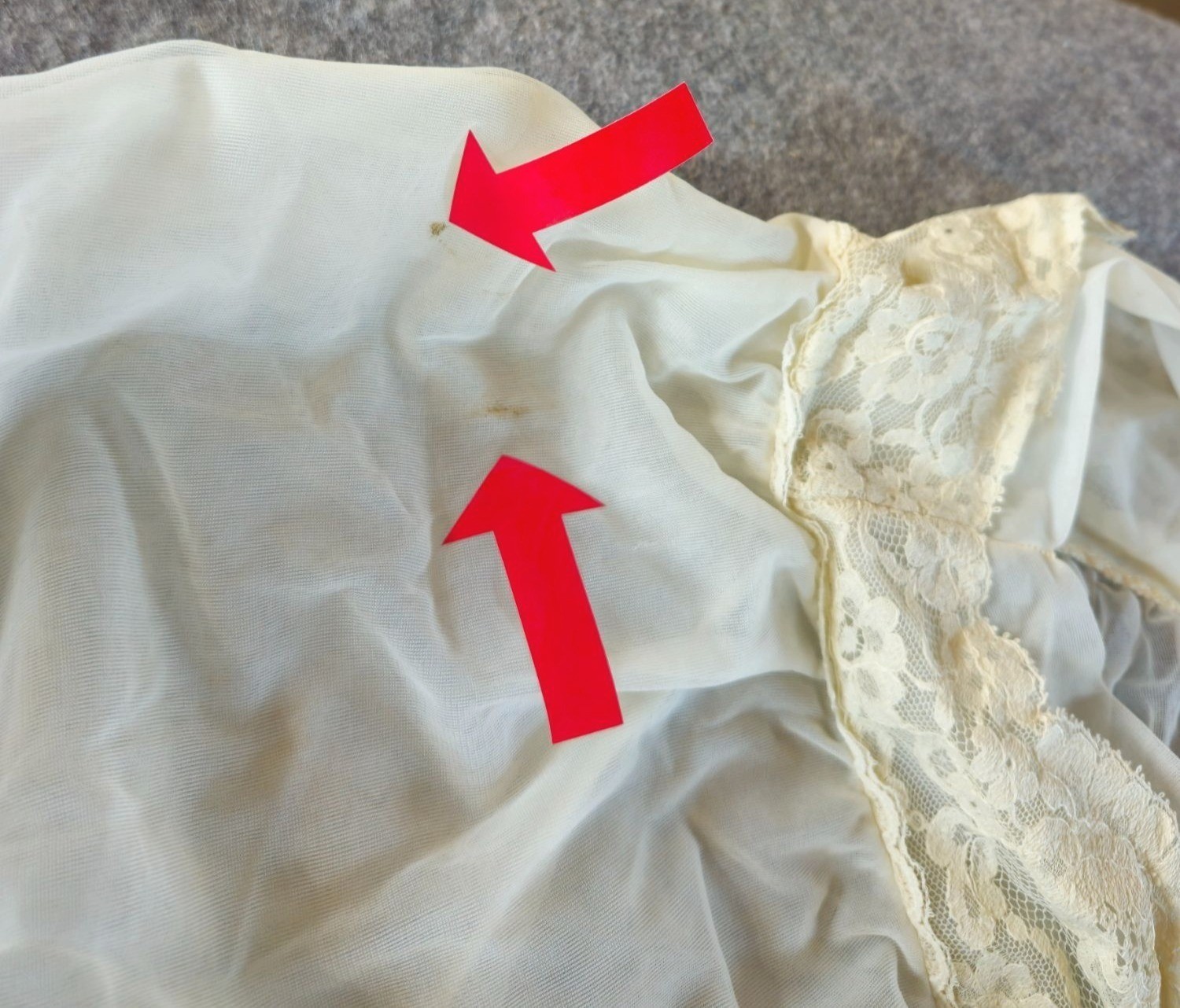 1960s Vintage Babydoll Sheer Ivory Nylon Nightgown Peignoir Set Lace Detail READ