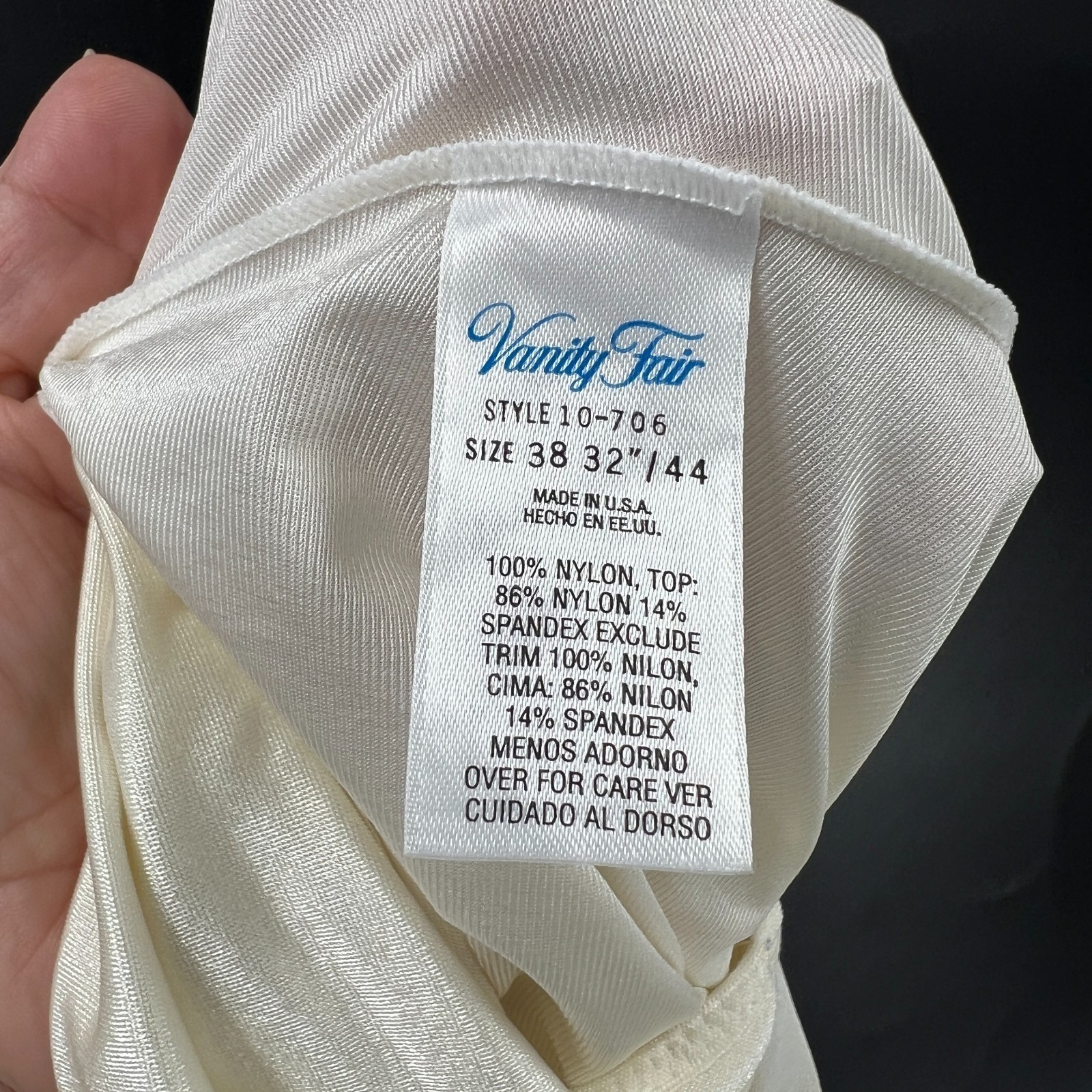 Vanity Fair full slip dress ivory 100% nylon nightgown pin-up 38 32″/44