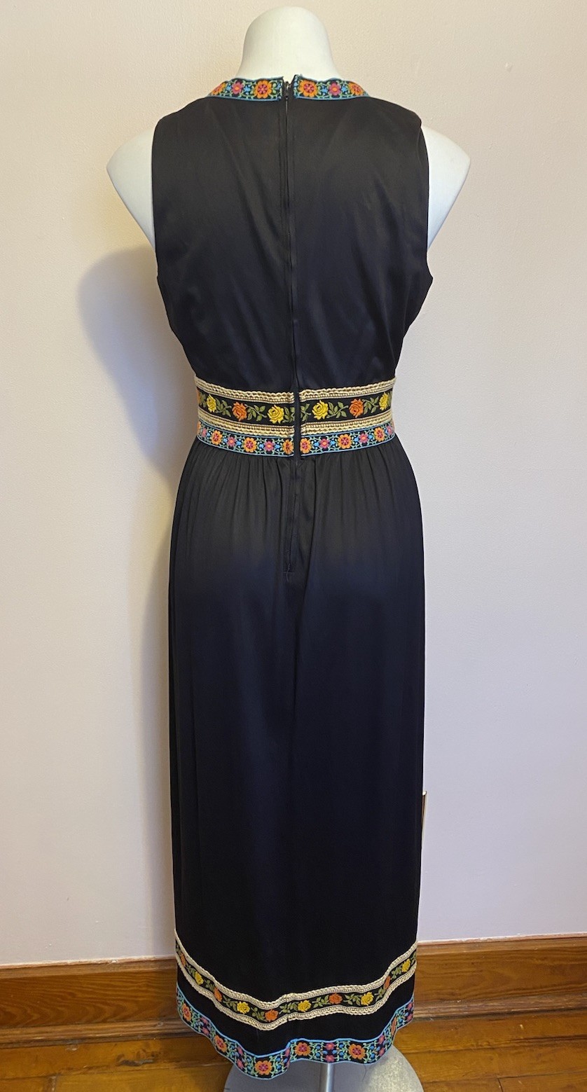 VTG 70s Black Embroidered Floral Deep V Maxi Dress Empire Waist Sleeveless M