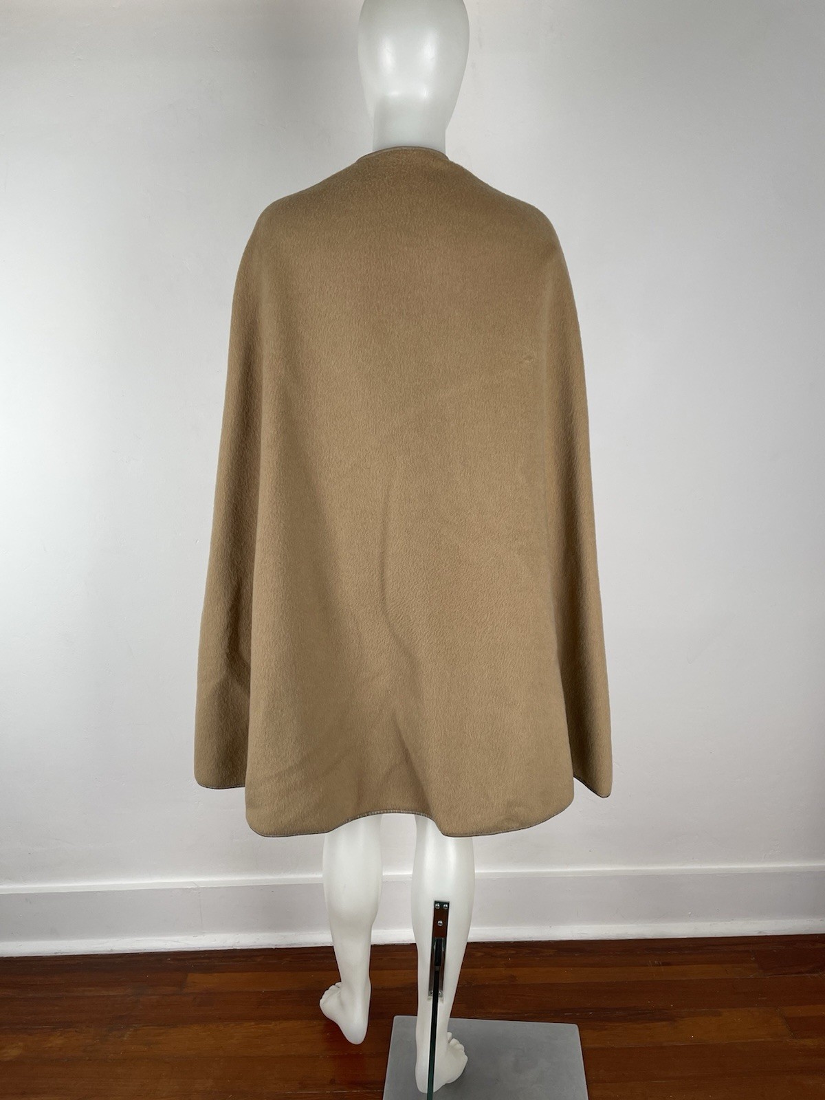 VTG 60s Cape Wool Leather Trim Ring Zipper ILGWU (SEE FLAWS