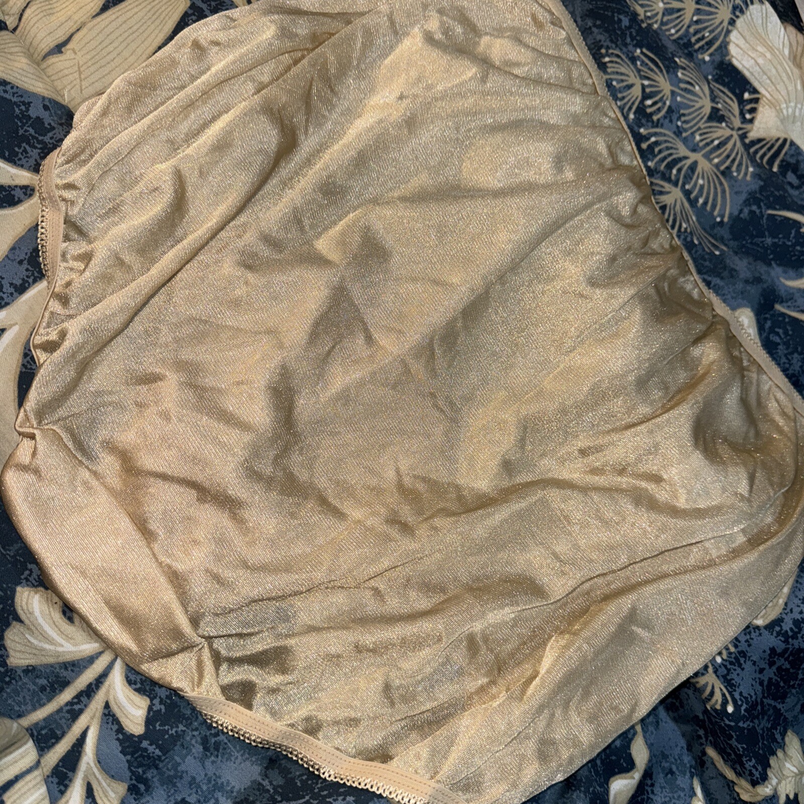 Vintage Underscore Satiny Nylon Panties Size 7 Granny Shimmery Ivory NWOT