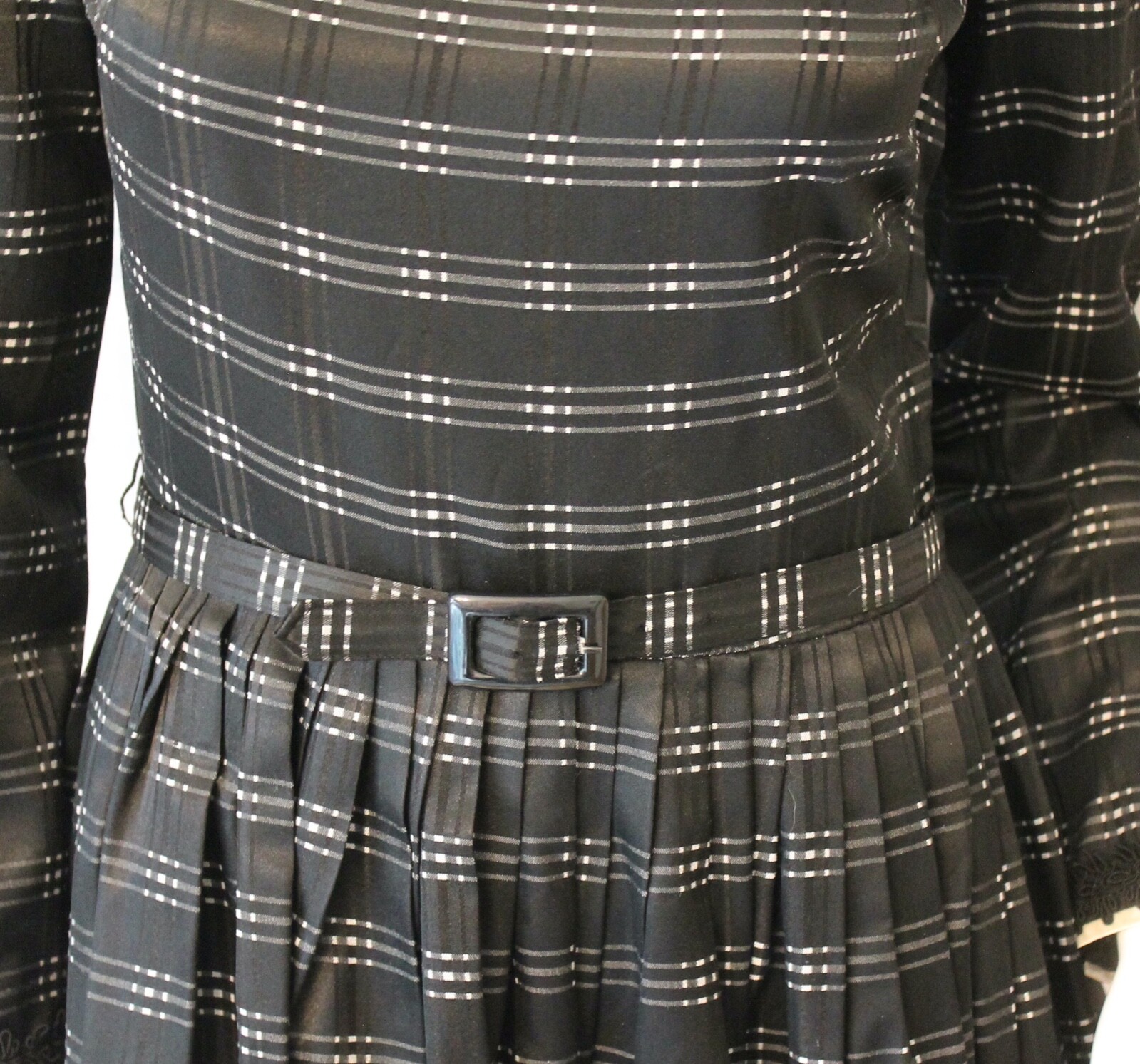 Vintage 1950s Black and White Checkered Long Sleeve Swing Skirt Dress