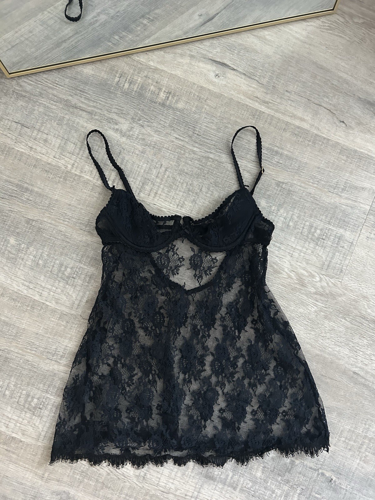 Vintage Victoria’s Secret Very Sexy Black Lace Underwire Push Up Teddy Cami XS