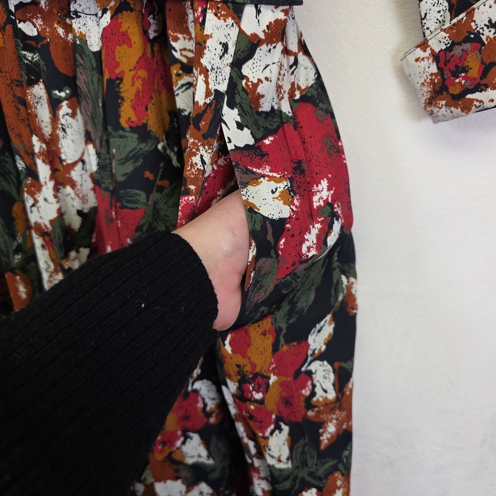 VTG Studio I Maxi Dress Womens 12 Black Floral Cottagecore Boho Retro Fall Cozy