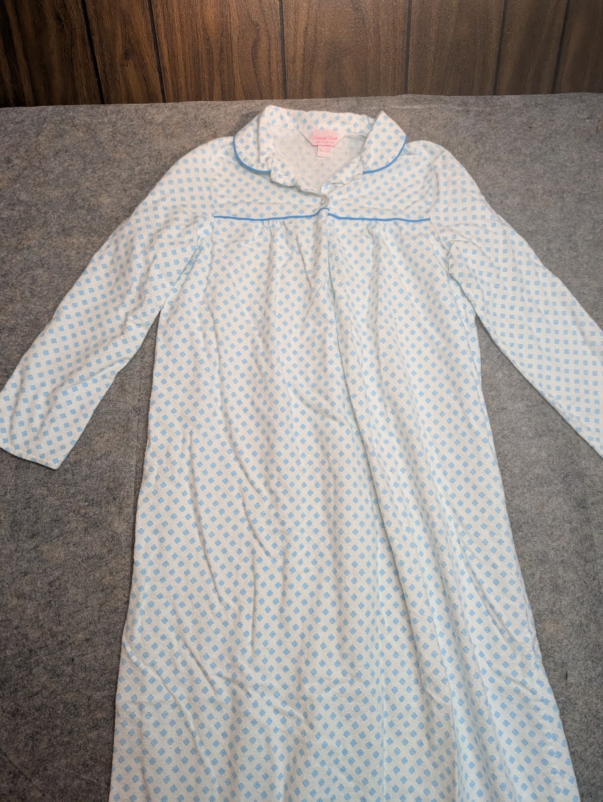 Vintage Carriage Court Medium Flannel Nightgown Blue White Cottage Cotton Dress