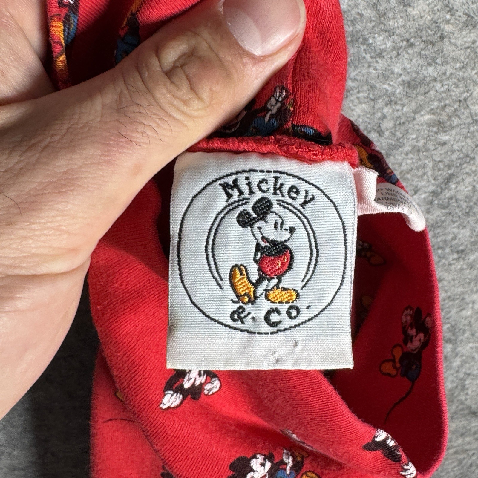 Vintage Womens 90s Mickey & Co Red AOP Mickey Mouse Turtleneck Shirt Sz M 20×24