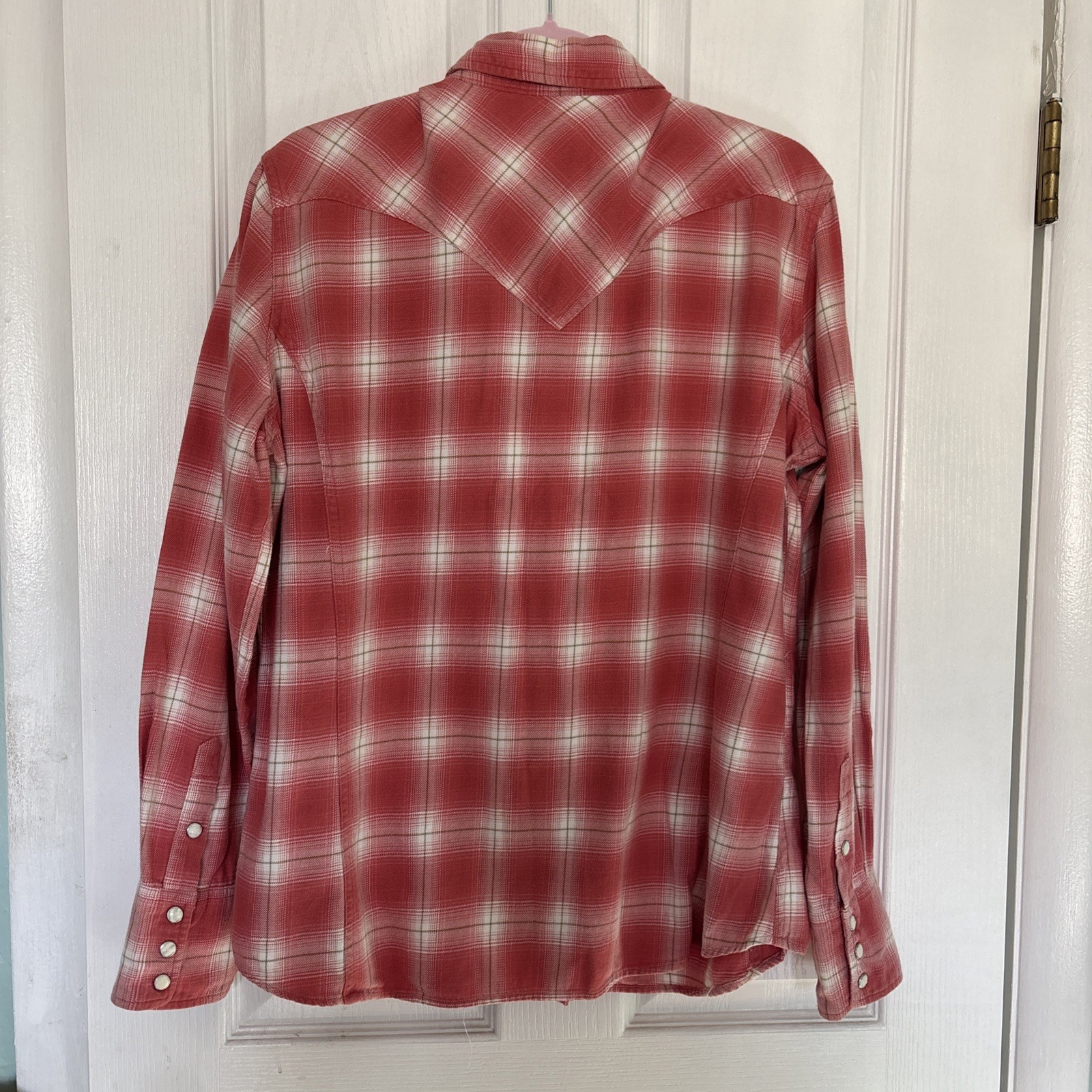 VTG 2008 Carhart Women’s L Cotton Flannel Pink Plaid Western Pearl Snap Shirt L
