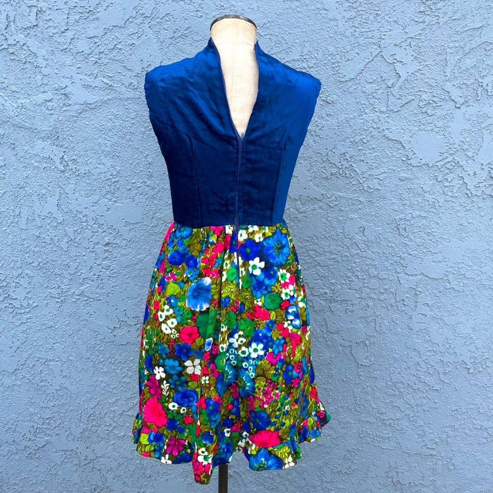 1970s Mod Dress Petite XS Floral Flower power Hippie groovy mini