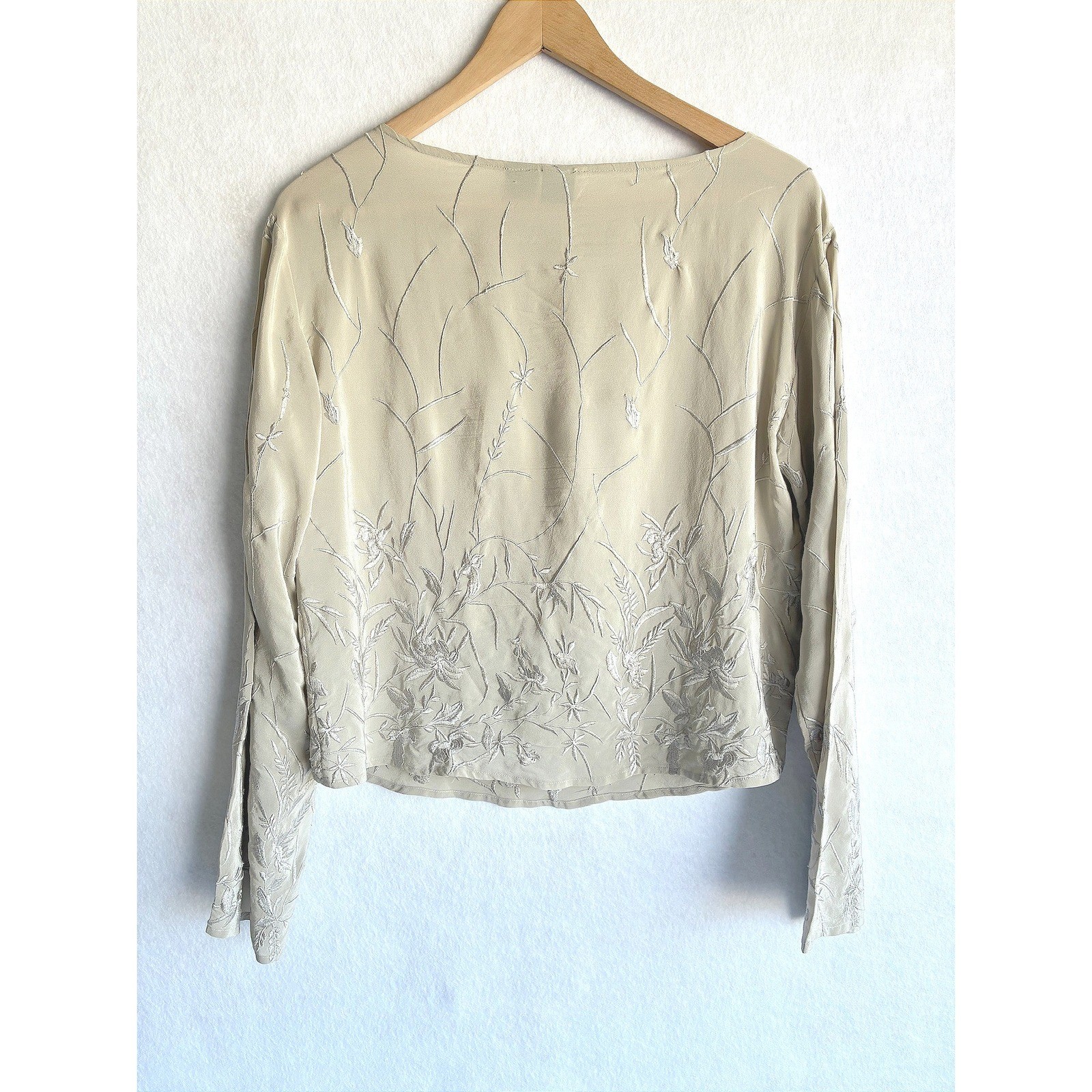 Cami International VTG 100% Silk Embroidered Floral Blouse Cream XS Fairycore