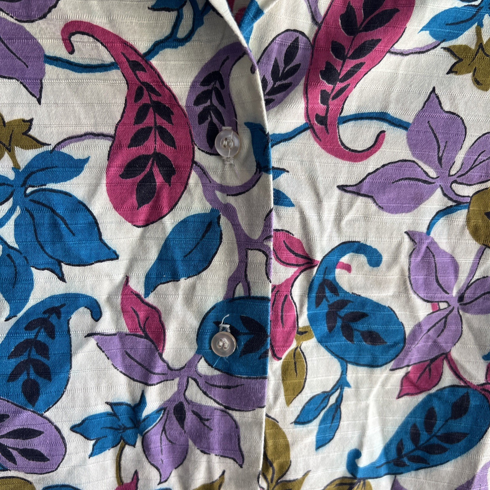 1960s Lady Van Heusen Wash N Wear Floral Paisley Button Up Blouse Size 10