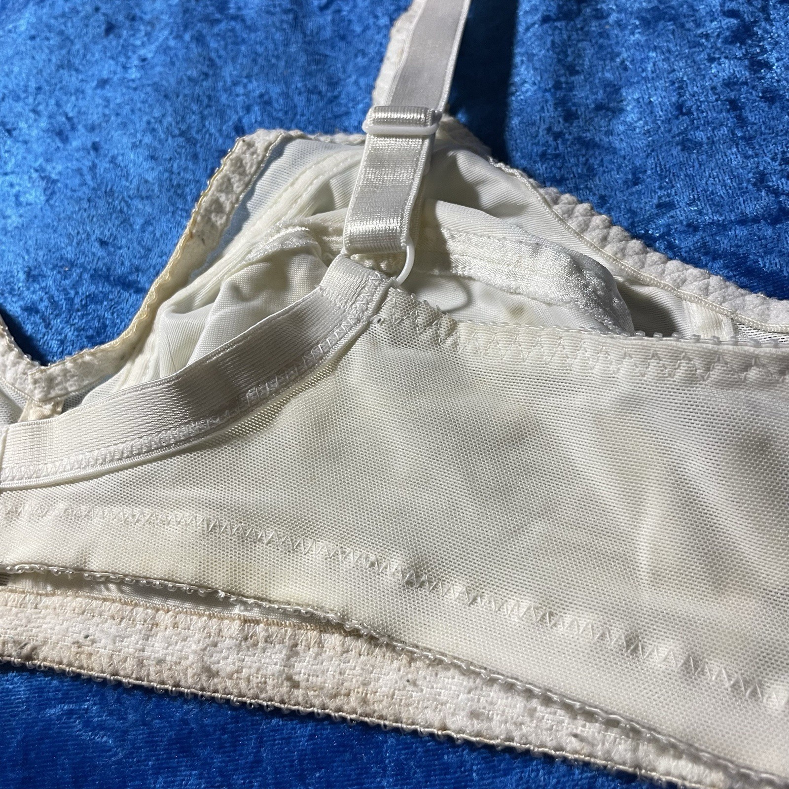 Vintage Nylon Bra 40b White Fair Condition As Is