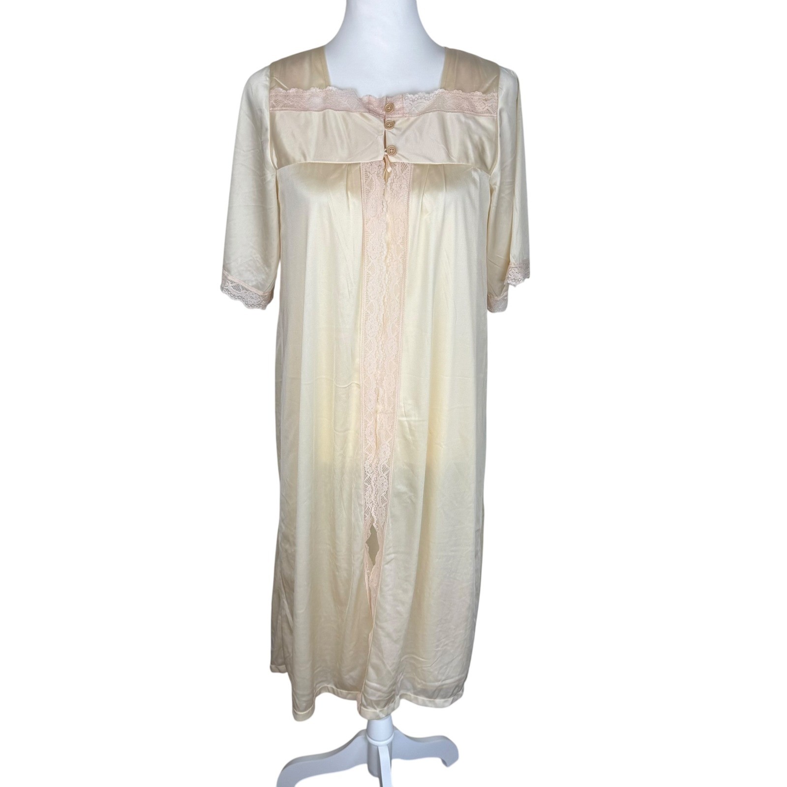 SM Intimate Vintage Cream Lace Trim Nightgown and Robe Set Size Medium