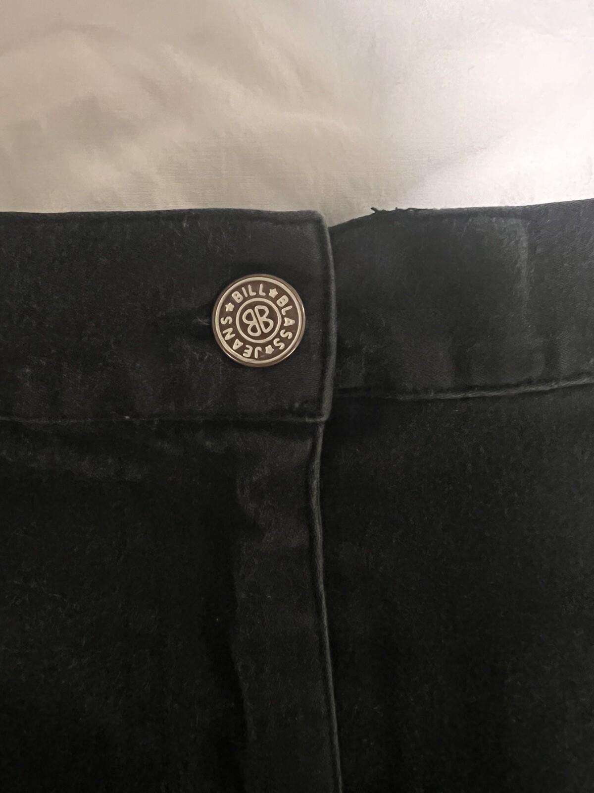 Vintage 90s Black Jean Skirt Bill Blass Stretch High Waist Knee Length Zipper