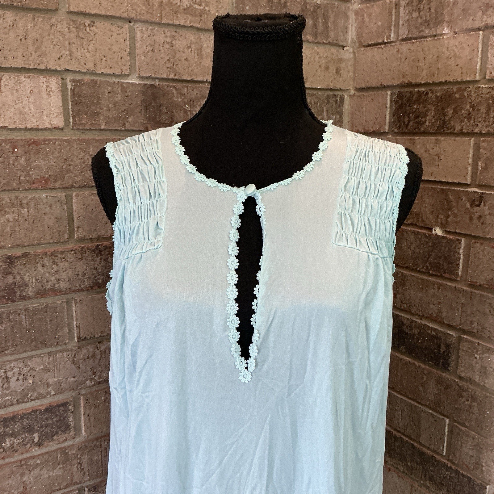 VINTAGE Gossard Artemis Nightgown Aqua Mint Nylon Smocked Size M USA Made #4301