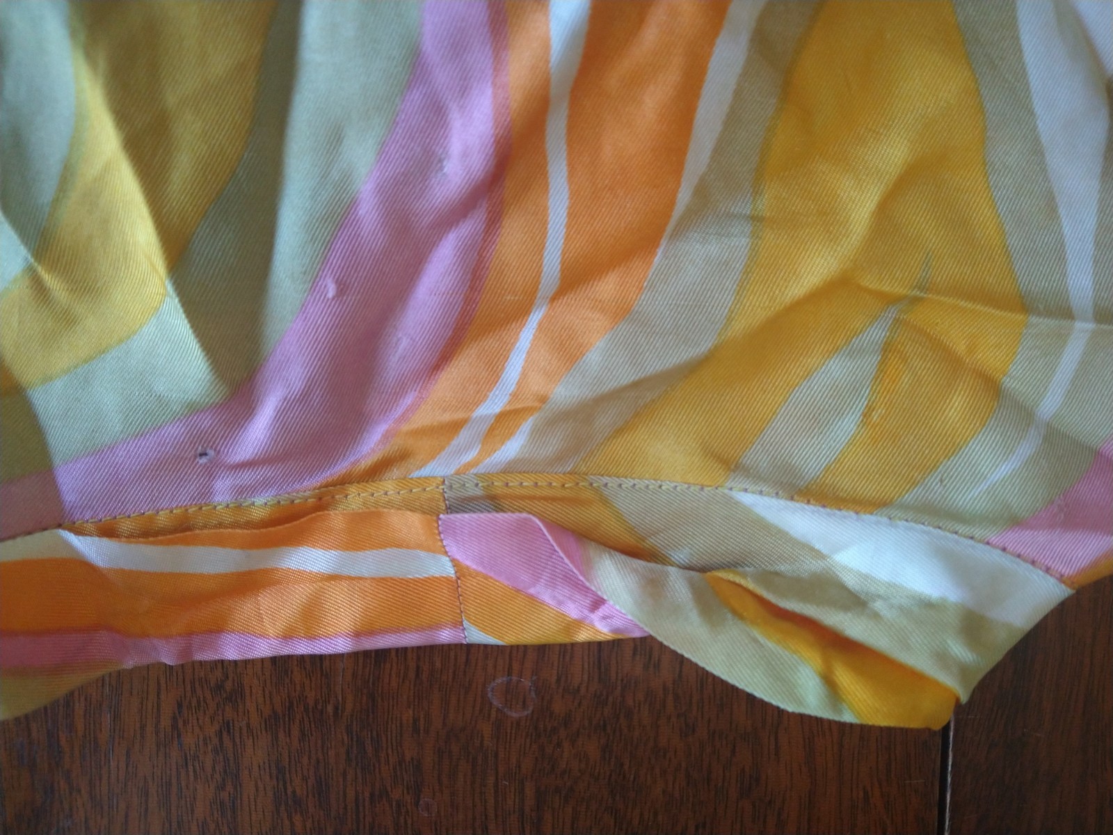 Vtg Handmade 70’s Psychedelic Bow Front Zip Blouse Hippie Disco Art Pinholes Run