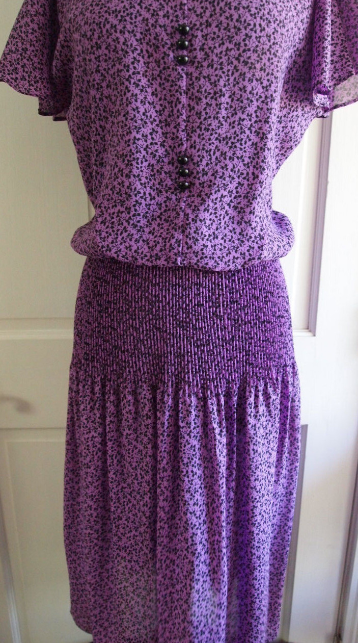 Vintage 80’s Alison Peters blowsy dress s. 8 med, flattering, versatile length