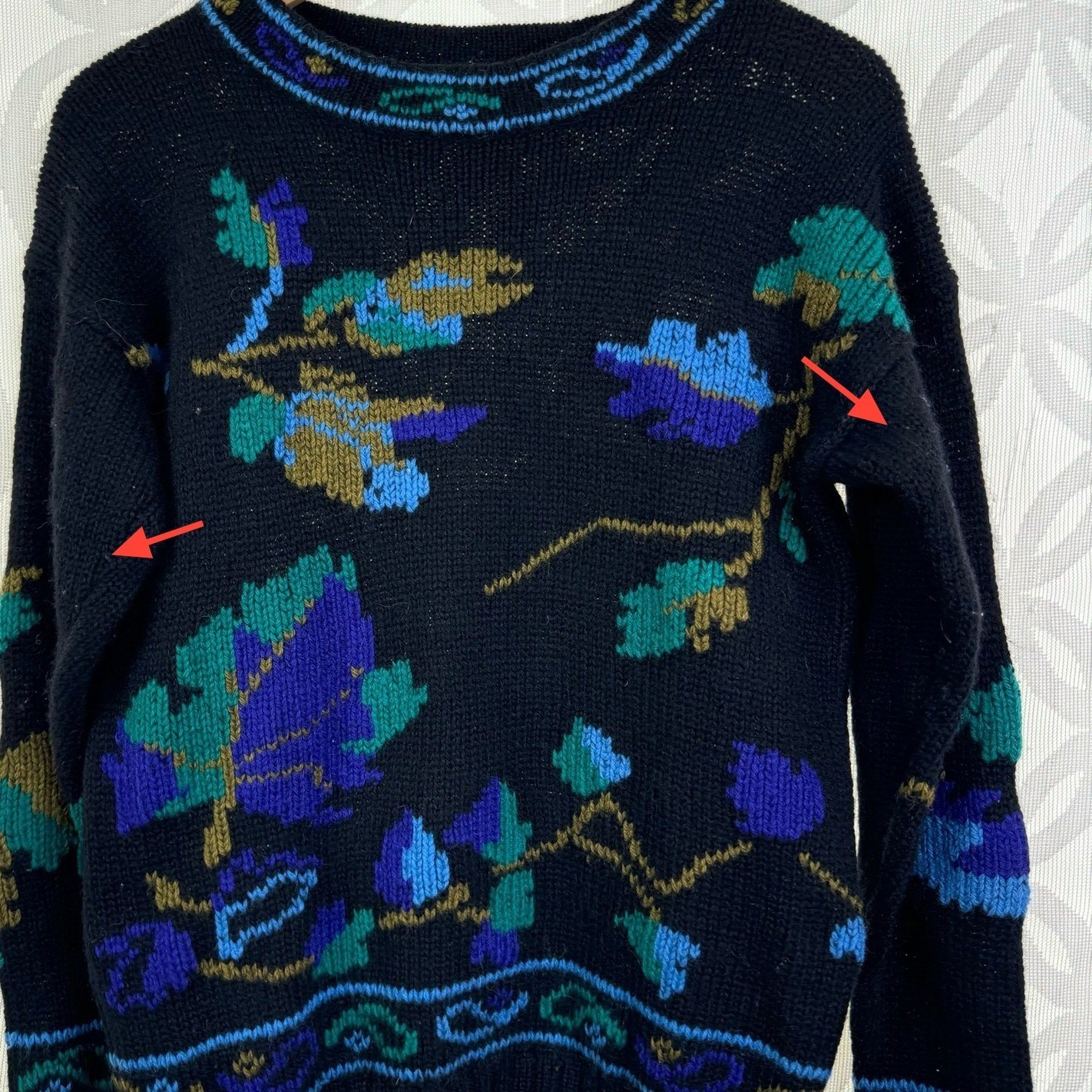 Cambridge Spirit Vintage Shetland Wool Floral Intarsia Sweater Black Small