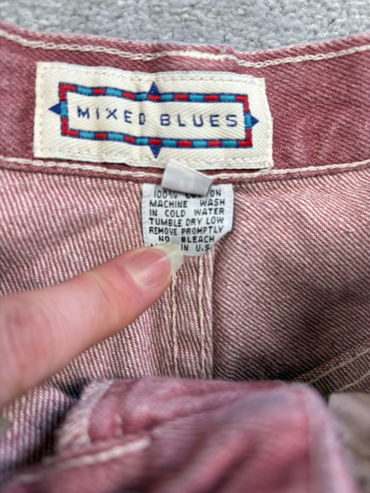 80s Mixed Blues High Waisted Denim Jeans Vintage Made in USA Size 9 Red