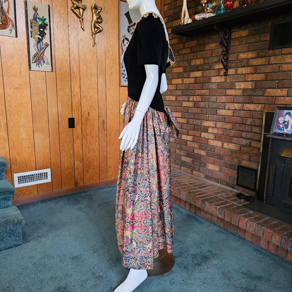 Vtg 80s Ornate Maximalist Off Shoulder Velvet Formal Evening Dress Ball Gown M/L