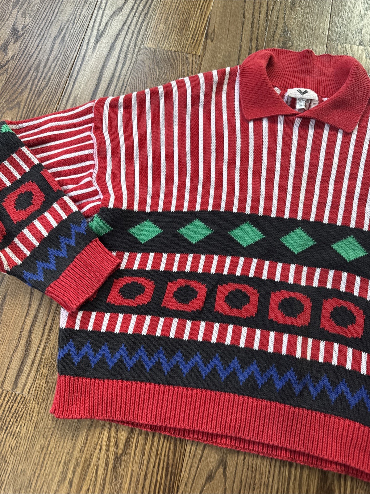 Vintage USA Knit Sweater Medium Red Striped Geometric 80’s 90’s Cotton