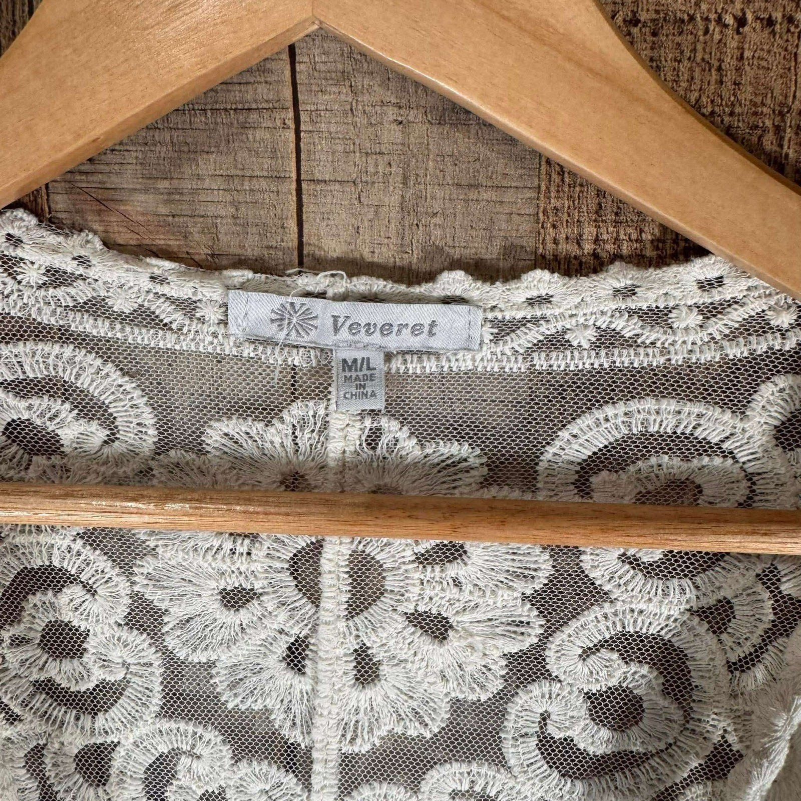 Veveret Cream Lace Kimono M/L Sheer Floral Crochet Duster Swim Coverup Boho