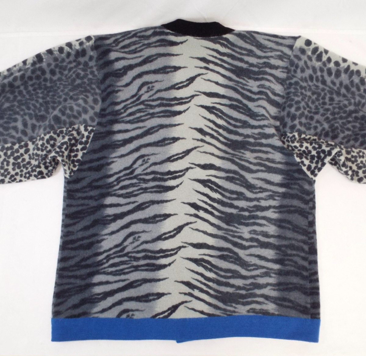 Vintage 1980s KENZO Sweater & Skirt Lambswool Angora Gray Animal Print Blue
