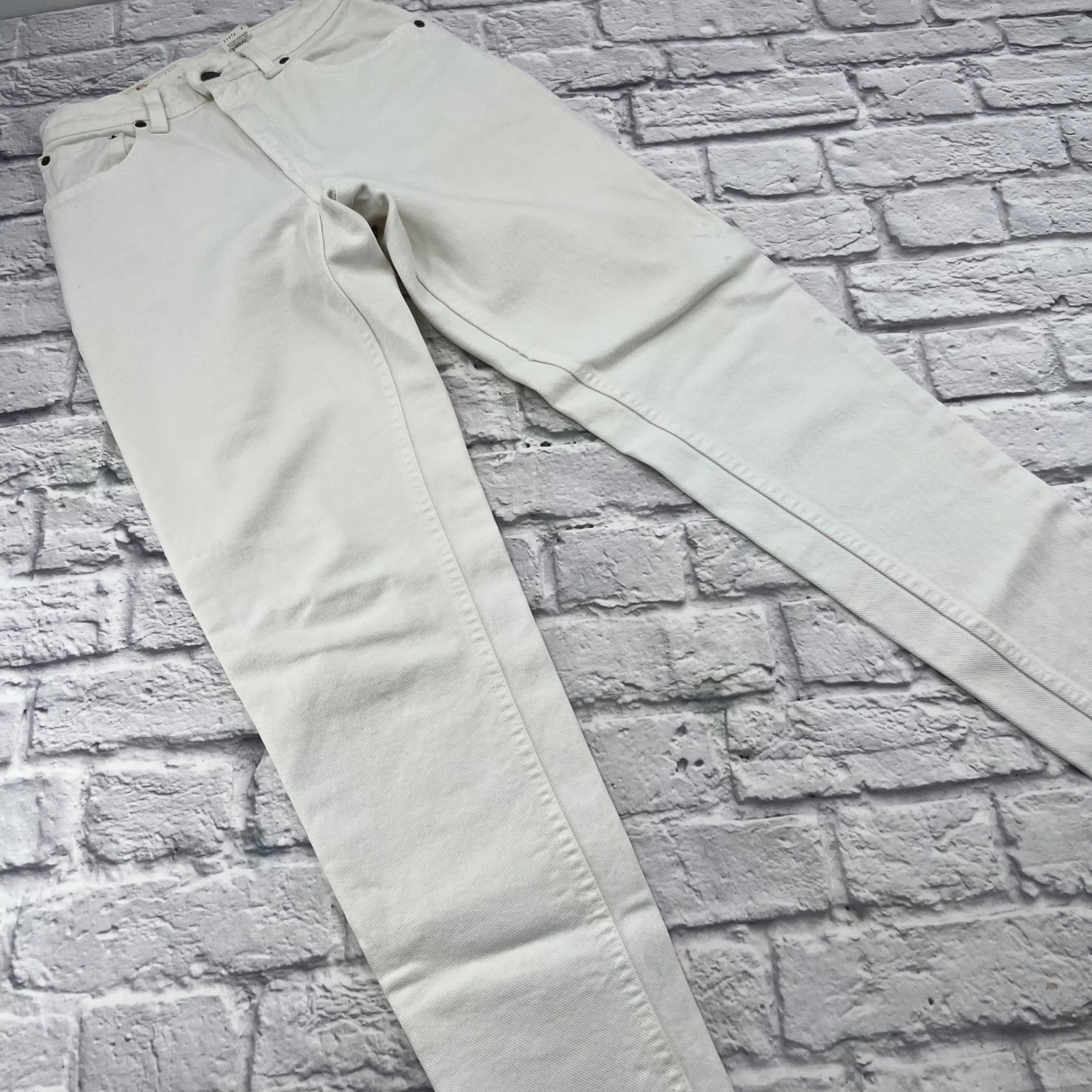 Levis 550 Vintage Jeans Women’s 5 Med White Relaxed Fit Tapered Leg Made in USA