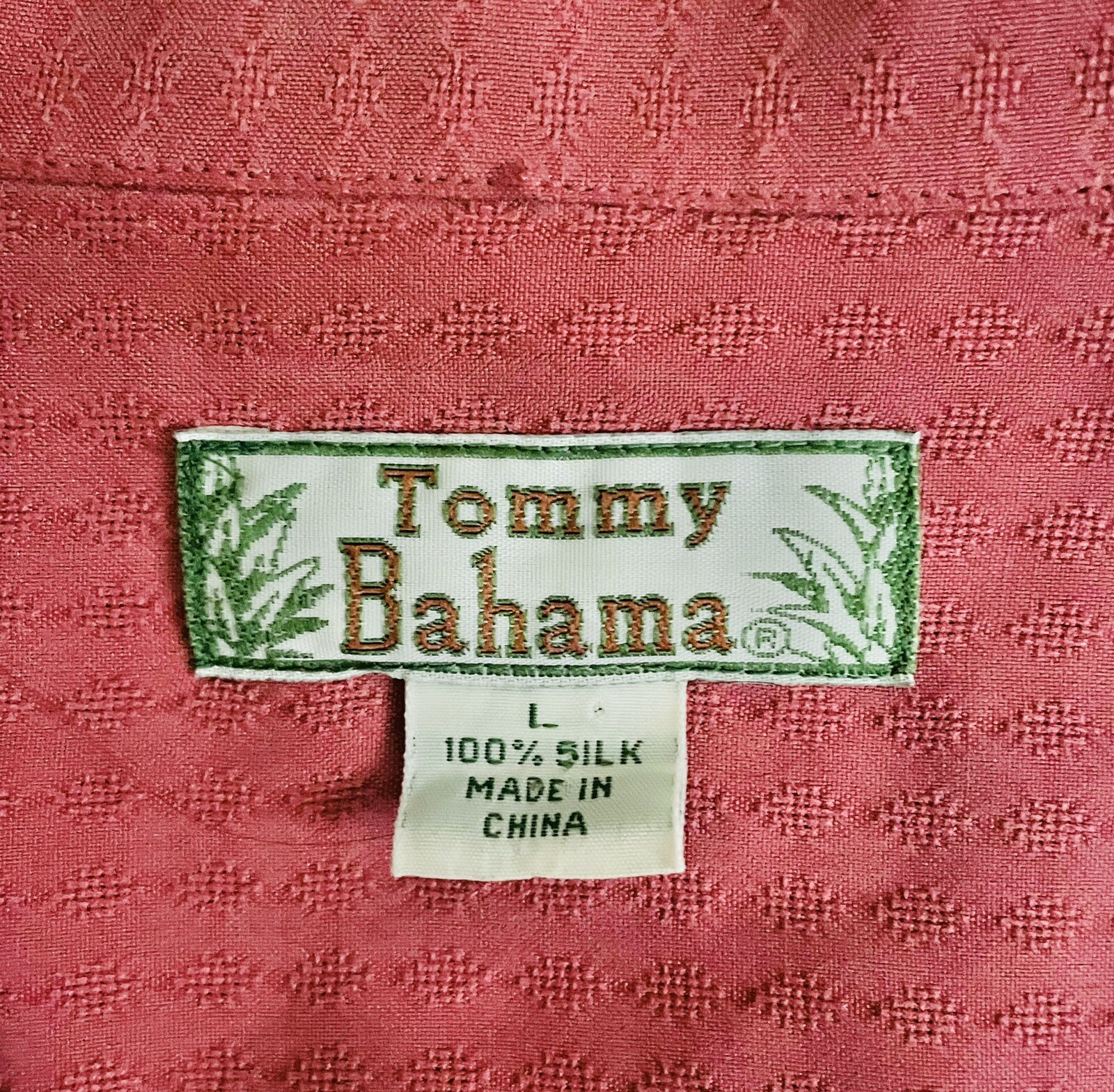 VTG TOMMY BAHAMA Barbiecore Cropped Silk Shirt Preppy Pink Waffle Texture 90’s L