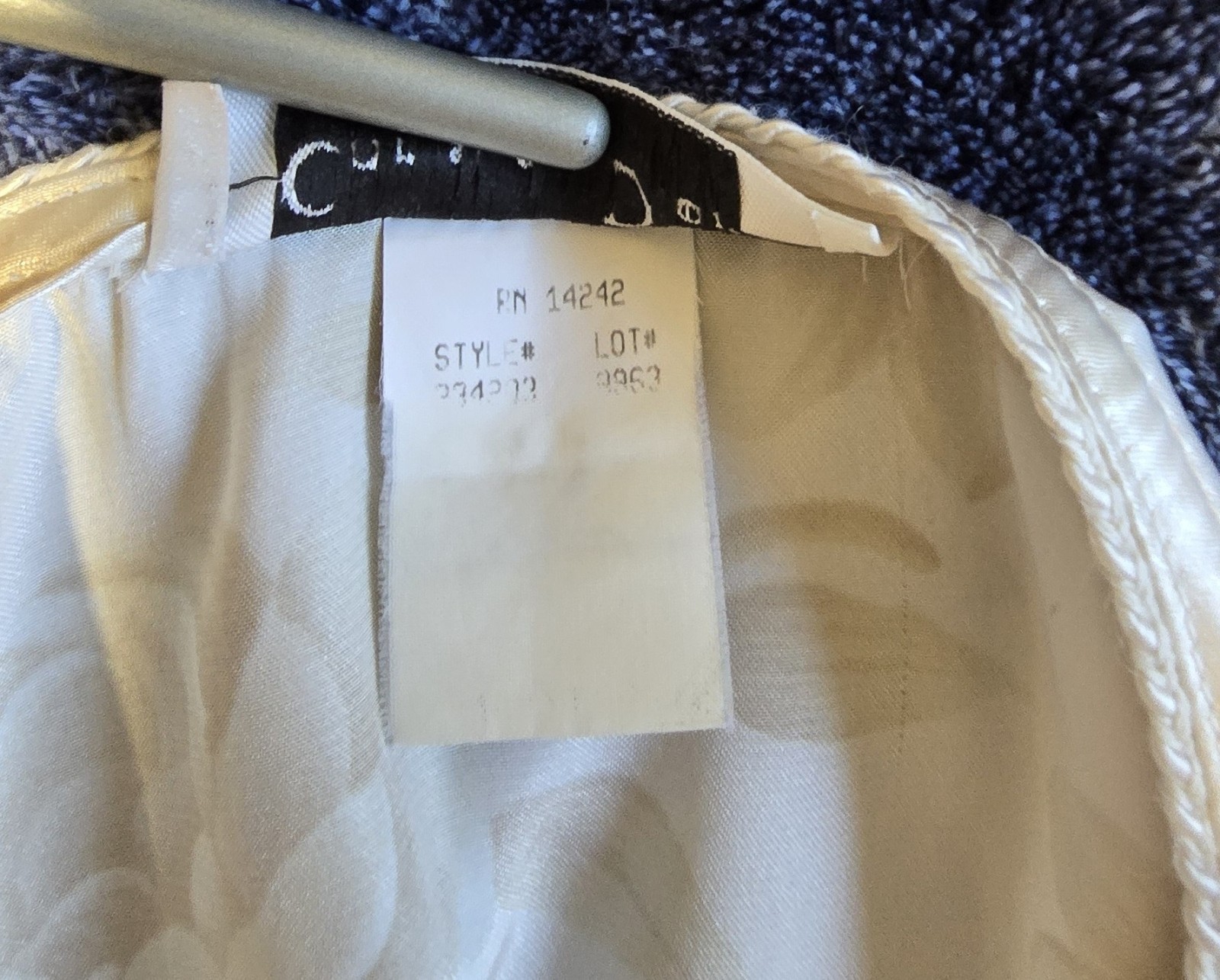 Vintage Christian Dior Satin Floral Jacquard Lace Robe Cream Gold, M