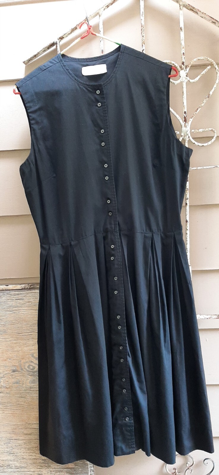 Vtg 60s Women Sleeveless Shirtwaist Black W/20 Tiny Button Tab Palm Fashions 16