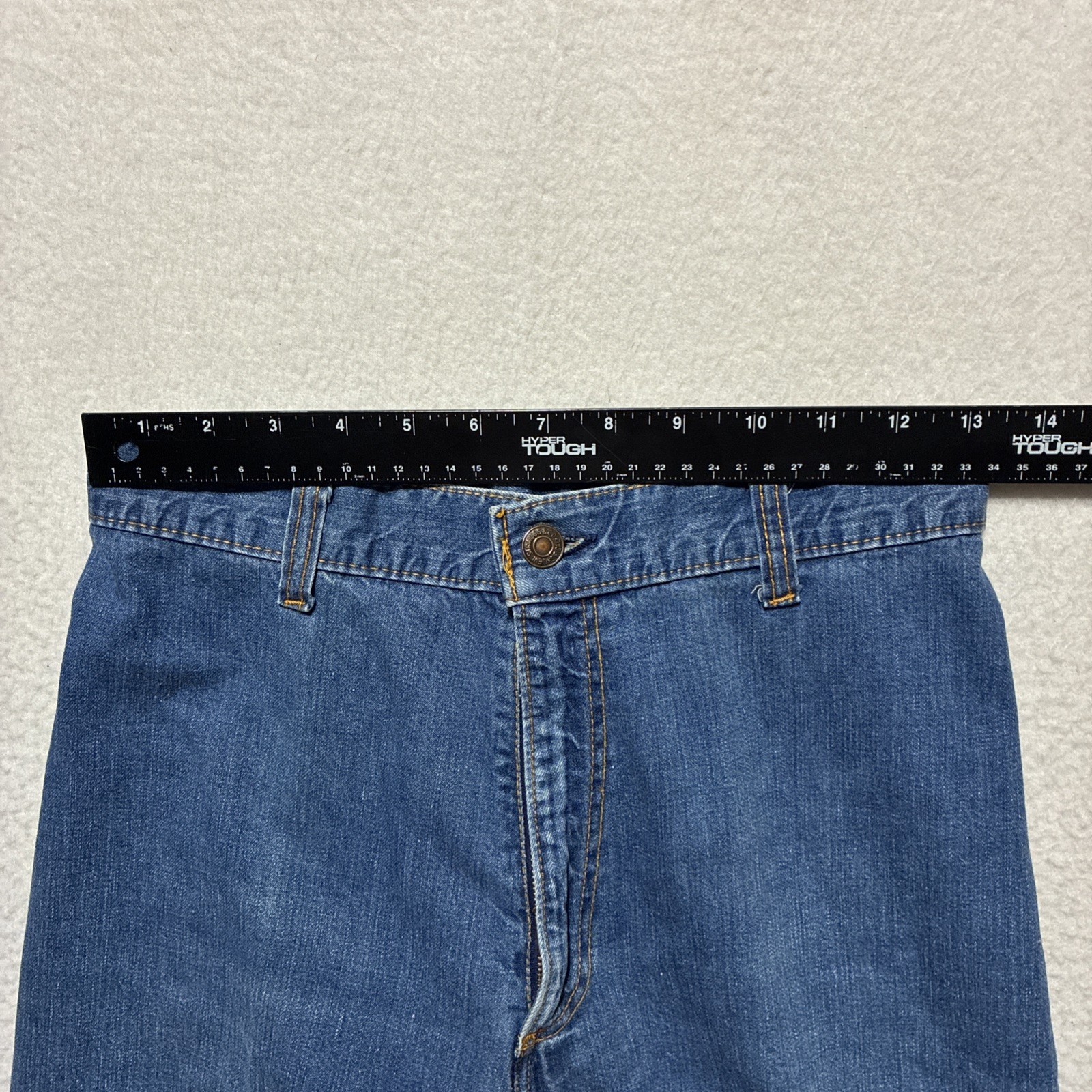 Vintage 70s Levi’s Jeans Women’s Wide Leg 26×27 Petite High Waist