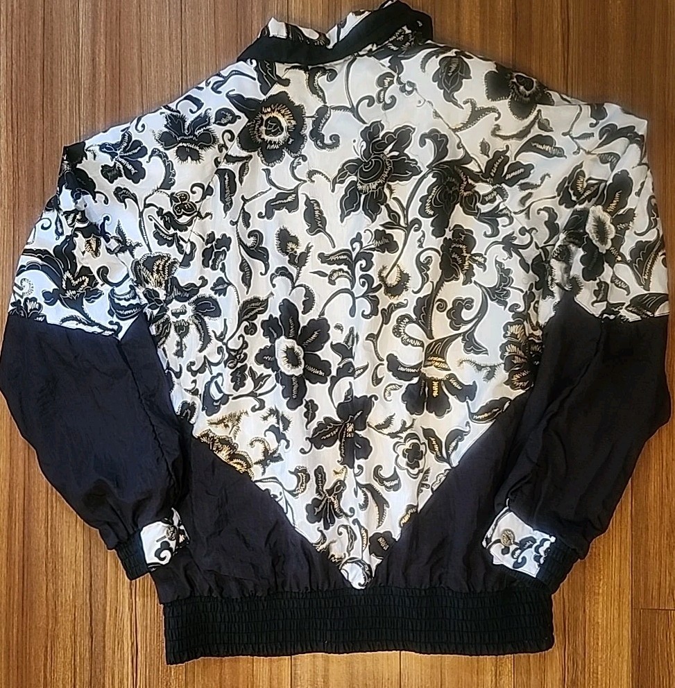 Vintage Lavon 1980-90s Tracksuit Windsuit Sz M Retro Lined Black Gold Floral