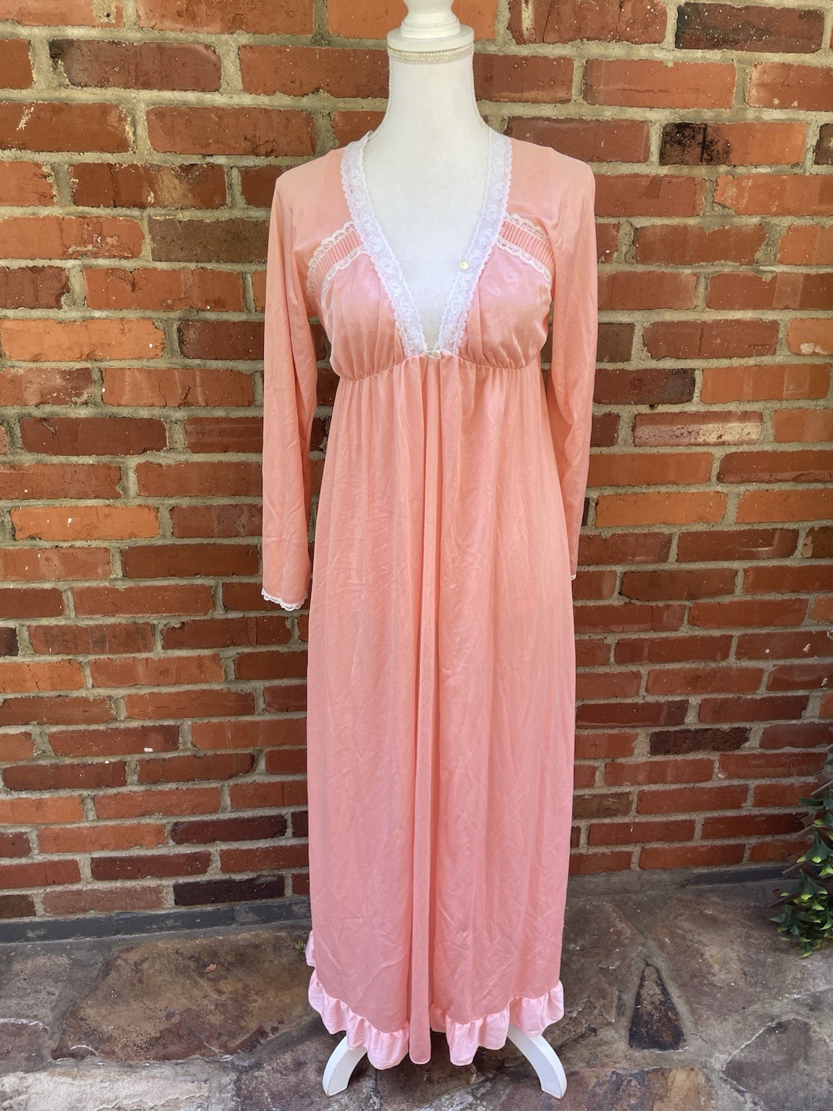 Vintage 60s Nightgown Gown Robe Set Peach Silky Medium M Satin PEIGNOIR Maxi