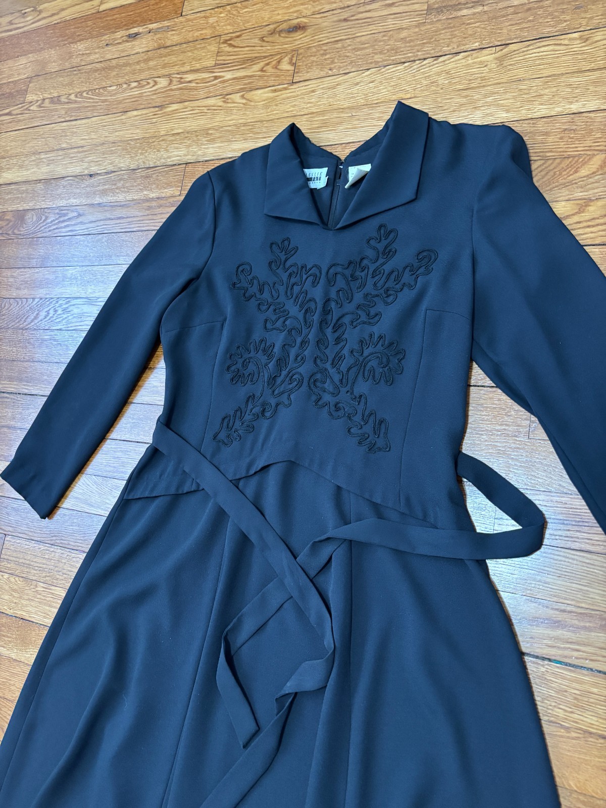 Vintage Leslie Fay Womens Dress Sz 12 Black Long Sleeve Modest Embroidered Belt