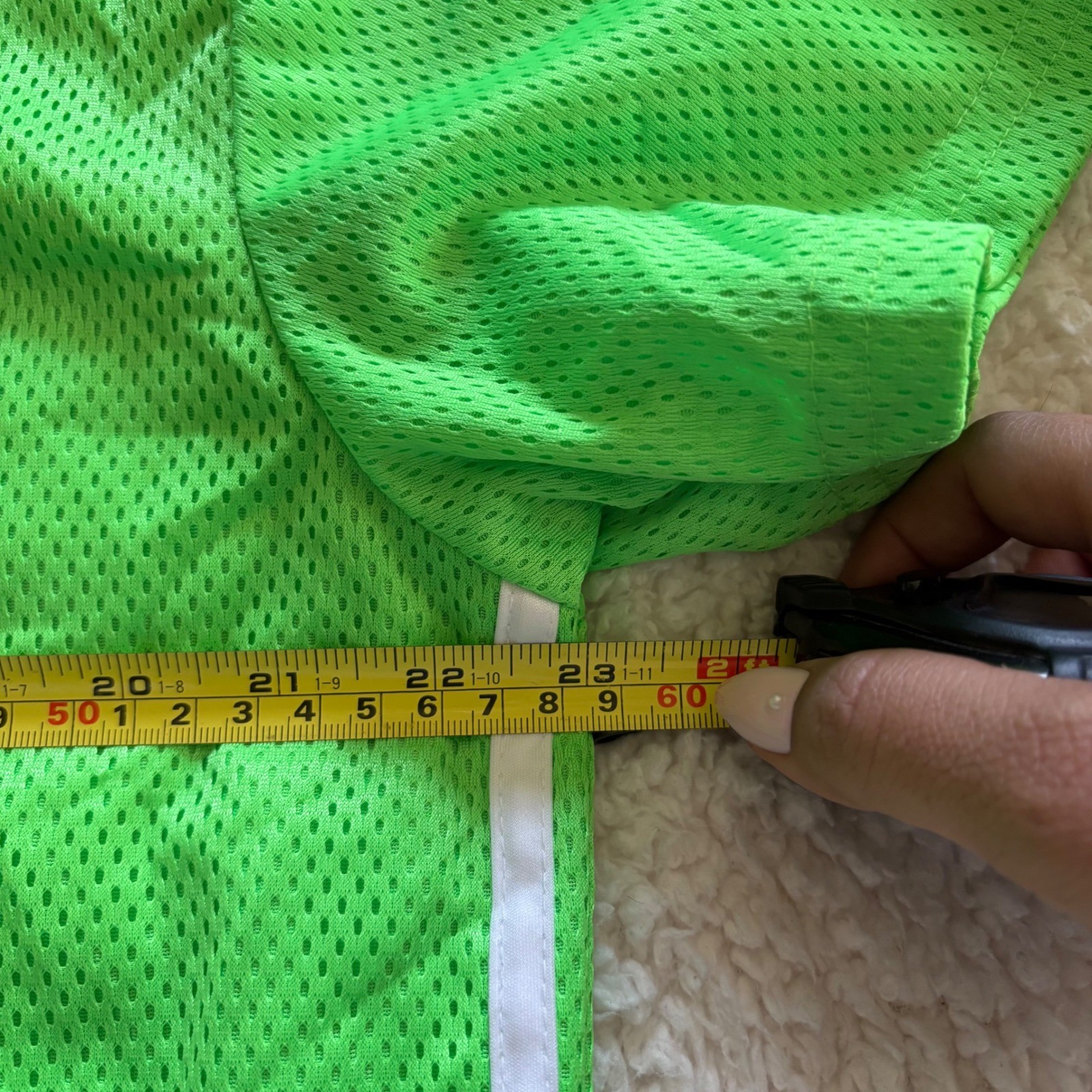 Vintage Disney Winnie the Pooh Mesh Jersey Crop Top Neon Green Size L 90s Y2K