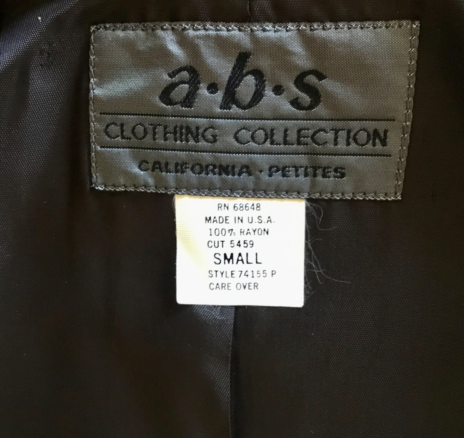 VTG A.B.S. CLOTHING COLLECTION RAYON JACKET SZ SM-PETITE FLORAL ON BLACK USA