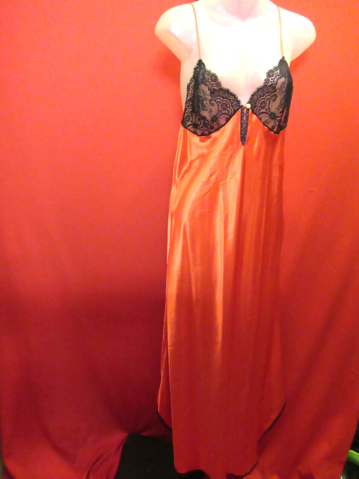 JENELLE Vintage 70’s Red Hot Sexy Silky Nightgown Lingerie Small Black Lace Trim