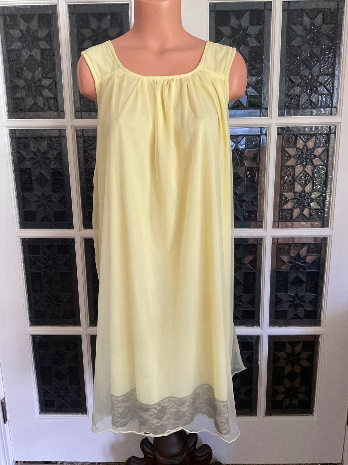 Vtg. 1960’s Peignoir Set Babydoll Nightgown 4 Layers Chiffon Nylon Lace Trim M/L