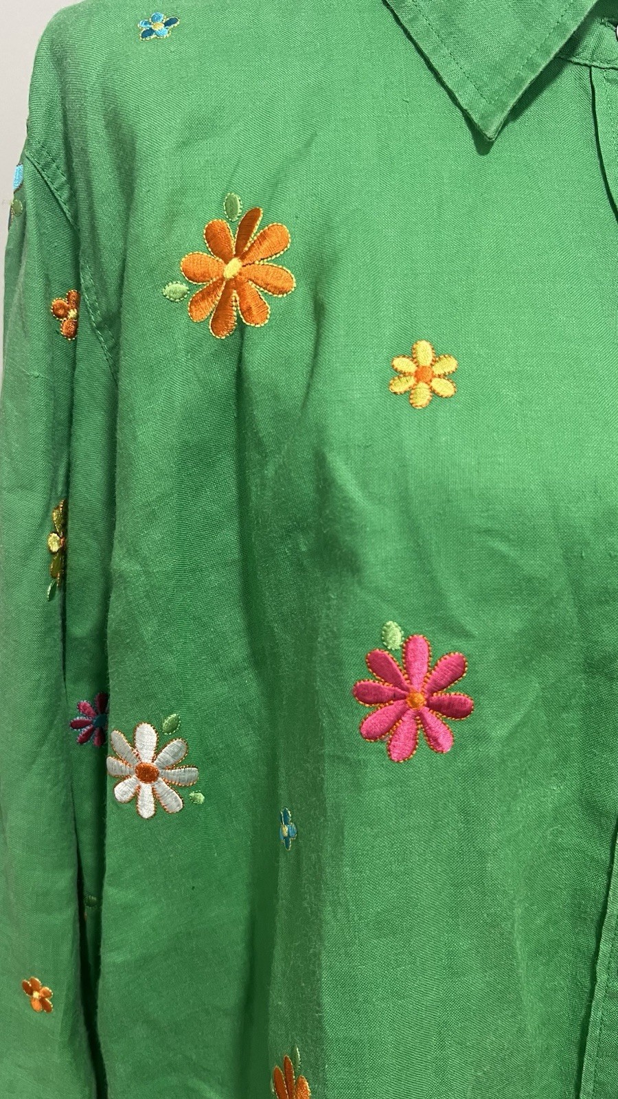 Vintage 90s ‘Casey Coleman’ Women’s Embroidered Floral Print Green Button Up