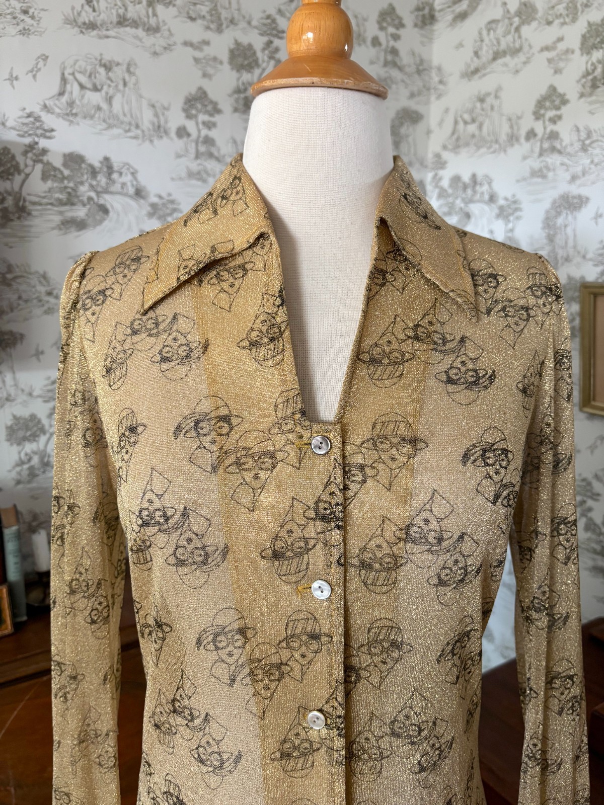 Vintage 70s LeRoy Knitwear Metallic Gold Button-Down Shirt: 1920s Print, Retro
