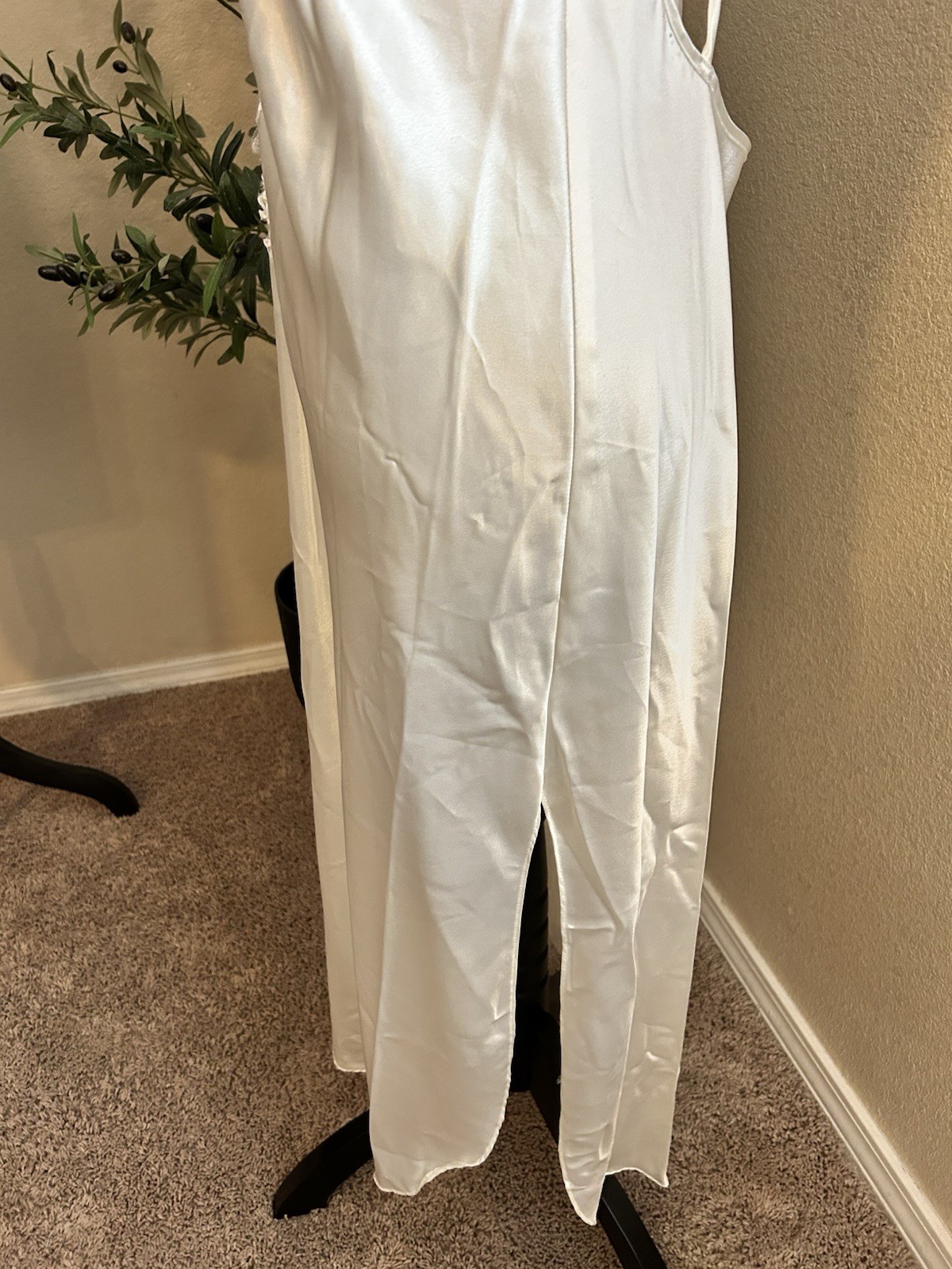 Expressions California Dynasty Ivory Satin Night Gown Lingerie Coquette Wedding