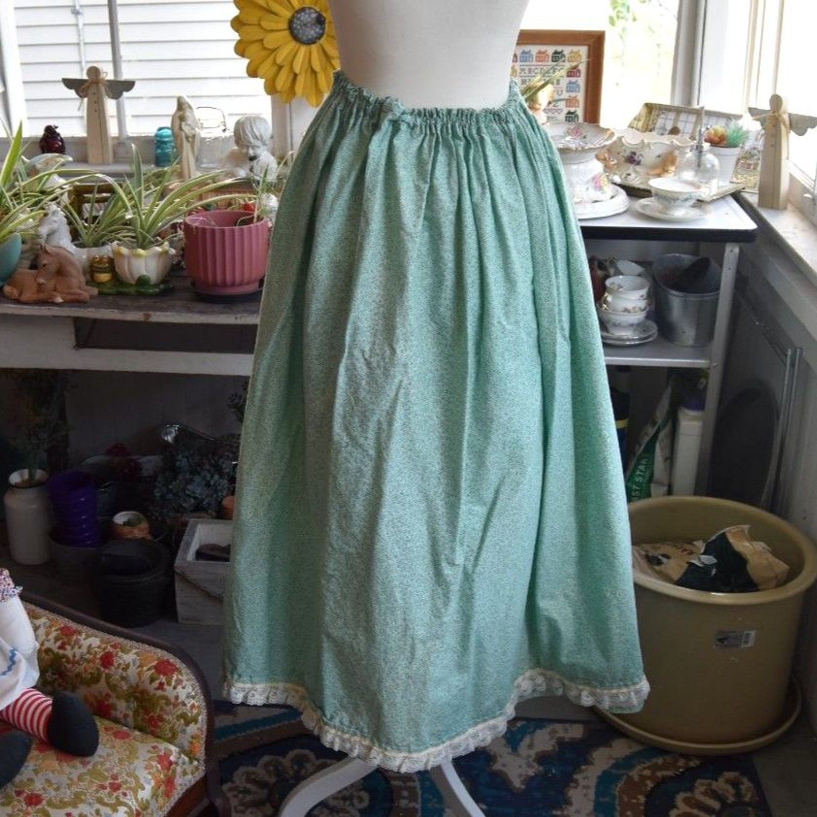 Vintage 70s Handmade Green Calico Prairie Maxi Skirt Lace Trim OSFM