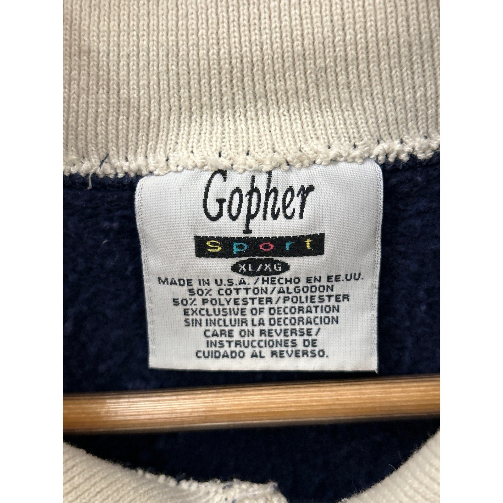 90s Gopher Sport Apple Sweatshirt Cottagecore Grannycore Farmhouse Fallcore