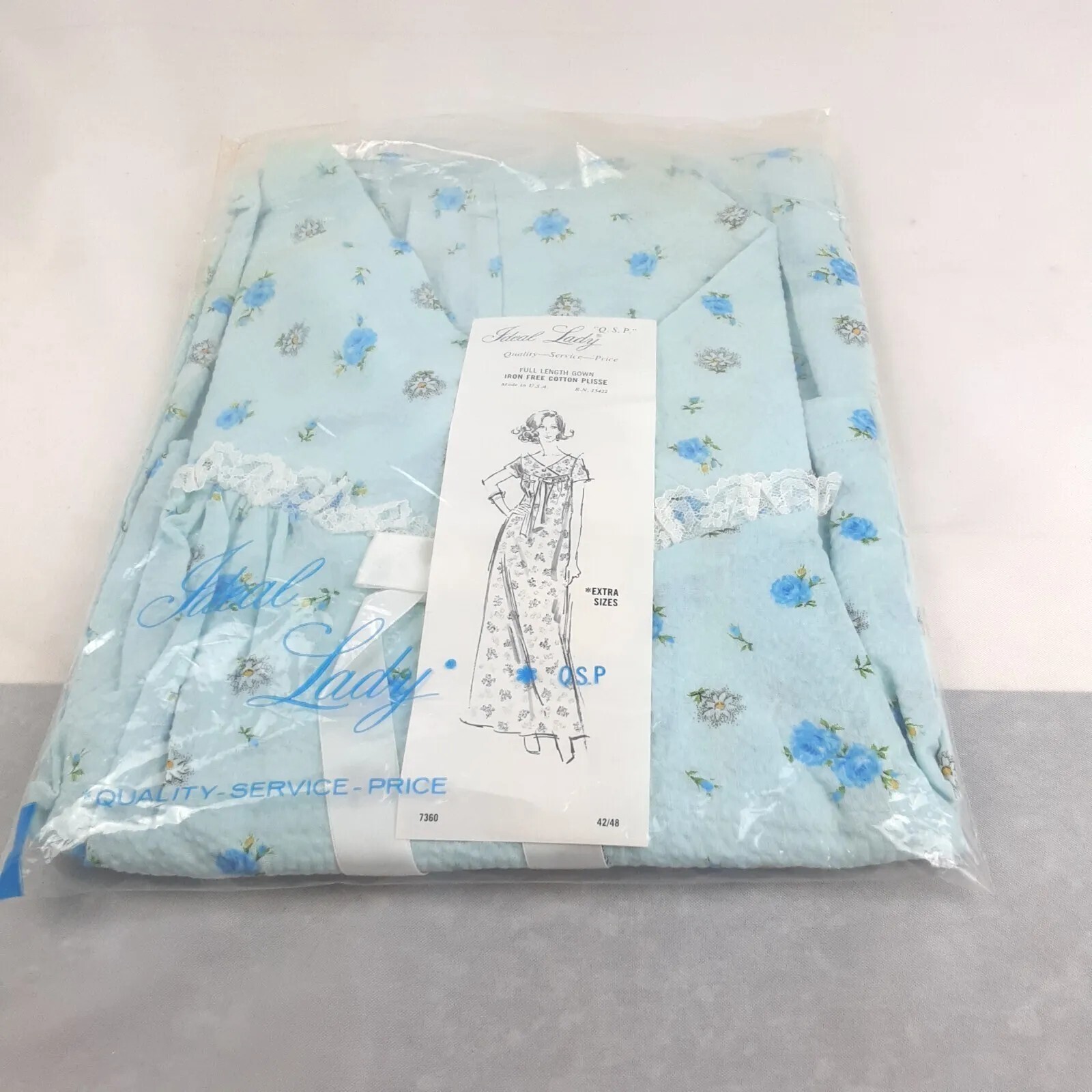 Vintage Women’s Ideal Lady Full Length Gown Pajamas Size 42 (L) Blue Flowers