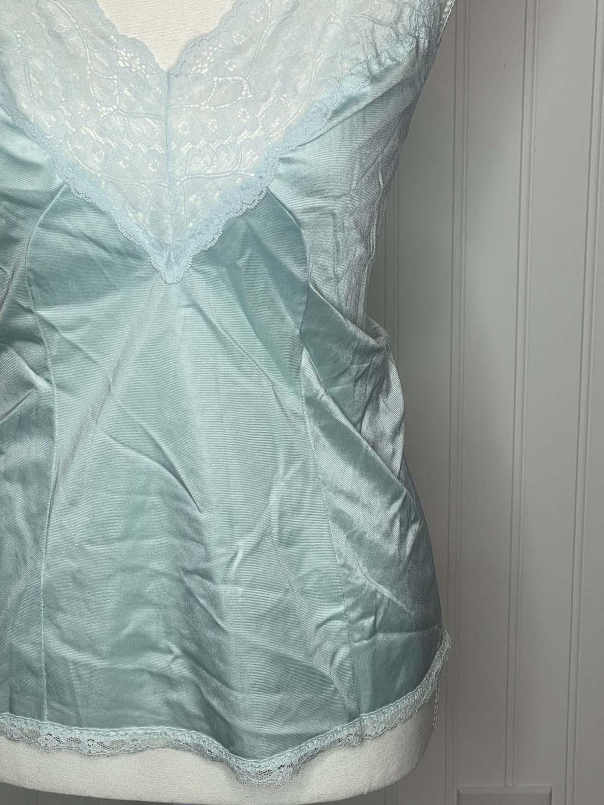 Vintage Blue Camisole Lace Lingerie Size 10/32 Cami