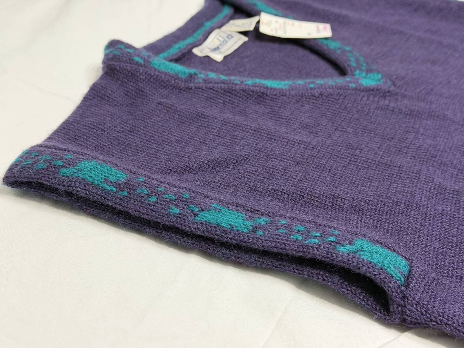 Vintage Alpenblick 100% wool Women’s Sweater Vest Purple NWT Size 38 US 6