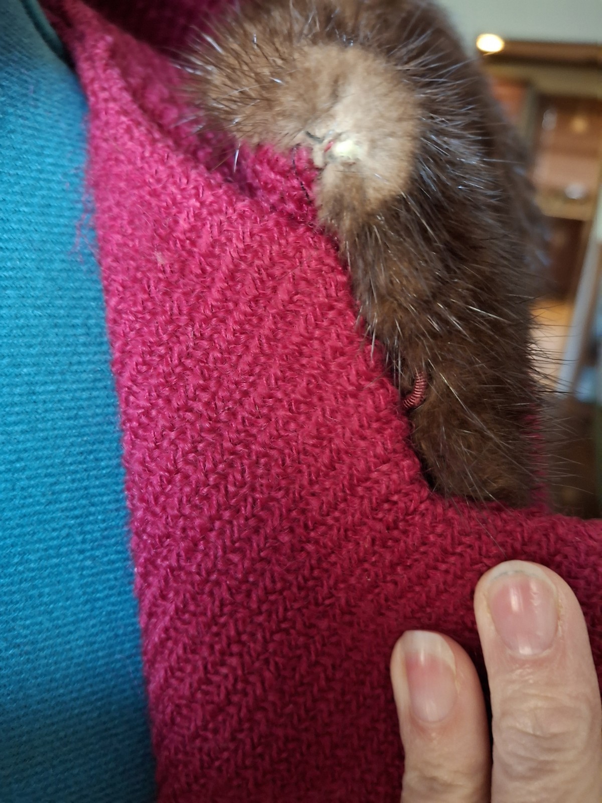 Vintage 50s/60s Sycamore Women’s Magenta Wool Coat Bracelet Sleeves Fur Collar
