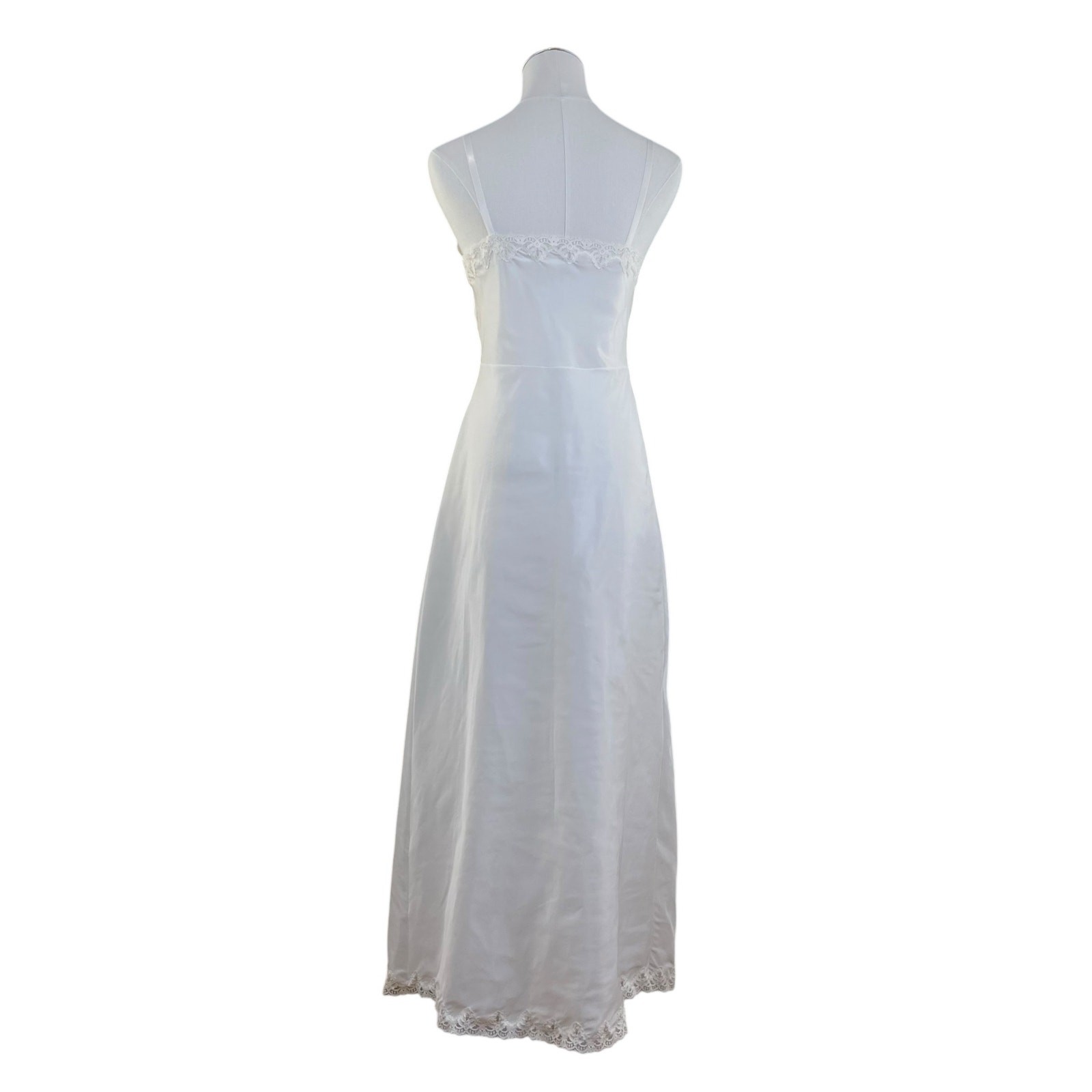 Vintage 70s Wonder Maid White Lacy Maxi Full Slip Dress Women’s Size M