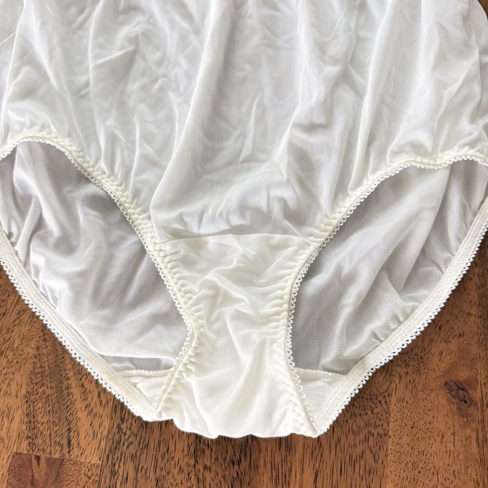Vintage Bestform Lingerie BL Panties Size 6 Medium Lace Nylon Tricot Brief Sheer